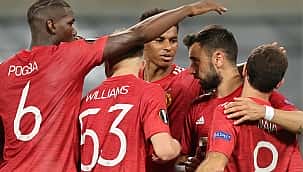 MANU nas semifinais na prorrogação