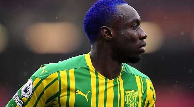 Letras de Galatasaray de Mbaye Diagne