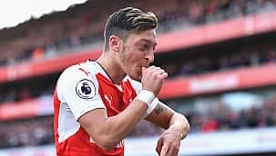 Mesut Özil escolheu os 5 melhores!