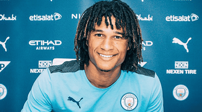 Nathan Ake vence a corrida no Manchester City