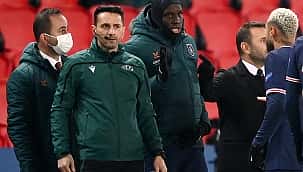 Foi anunciada a pena do árbitro racista no jogo PSG - Başakşehir