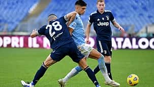 O homem dos últimos minutos está de novo no palco!