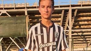 Conheça o novo Ronaldo! Um turco de 16 anos ...