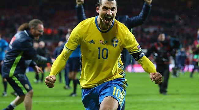 Zlatan Ibrahimovic retorna à Suécia