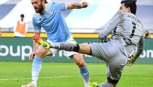 Descrição de Vedat Muriqi da Itália!