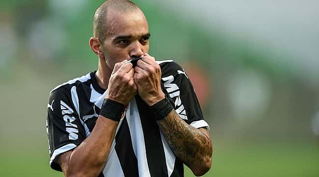 Atlético-MG vai homenagear Diego Tardelli no domingo