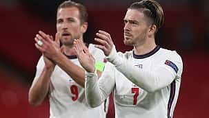 Manchester City prepara proposta de 100 milhões de libras por Jack Grealish