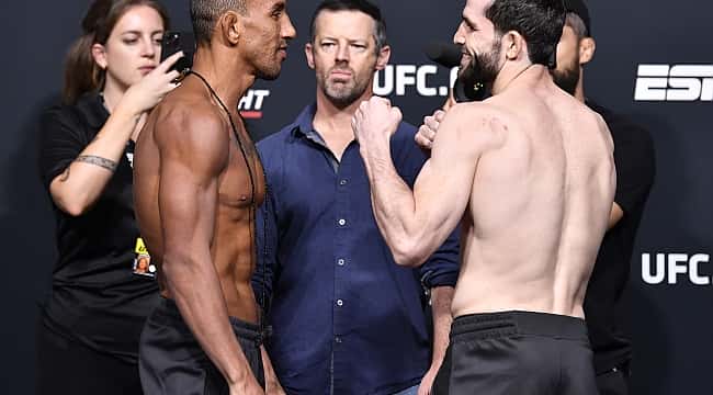 UFC Vegas 30: Raoni Barcelos tem boa atuação, mas perde para Timur Valiev