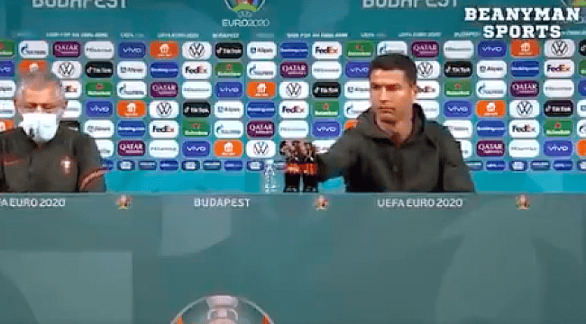 VÍDEO: Em coletiva de imprensa, Cristiano Ronaldo se irrita com refrigerantes: "Bebam água"