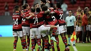 Flamengo goleia Defensa y Justicia e aguarda adversário nas quartas da Libertadores