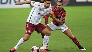 Flamengo x Fluminense: Veja as prováveis escalações e saiba onde assistir
