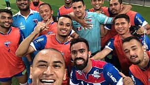 Fortaleza vira pra cima do CRB e espanta a zebra nas oitavas da Copa do Brasil