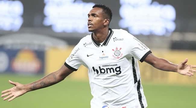 Jô tem carro apedrejado na saída de evento em SP; Corinthians lamenta violência