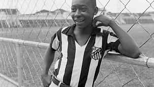 Top 10 melhores jogadores do Santos na história