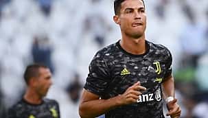 Cristiano Ronaldo quebra silêncio sobre especulações da imprensa:  "Falta de respeito"