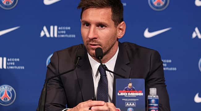 Messi é apresentado no PSG e fala sobre a Champions: "Competição muito difícil"
