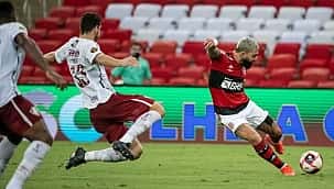 Internet pira com possível Fla x Flu na Libertadores