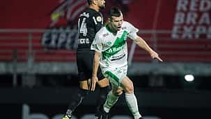 Juventude vence Red Bull Bragantino e se afasta da zona de degola