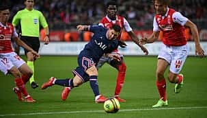 Ligue 1: As imagens da estreia de Messi no PSG