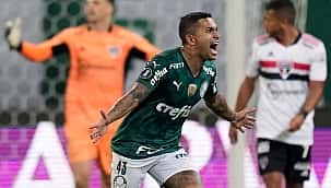 Palmeiras goleia São Paulo e garante vaga na semifinal da Libertadores