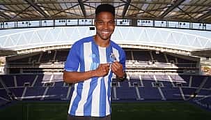 Porto fecha com lateral brasileiro Wendell