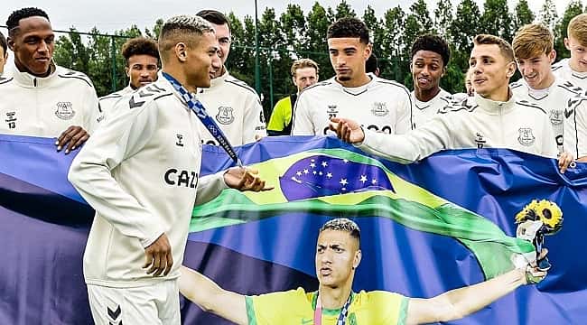 Richarlison: homenagem do Everton após ouro olímpico 