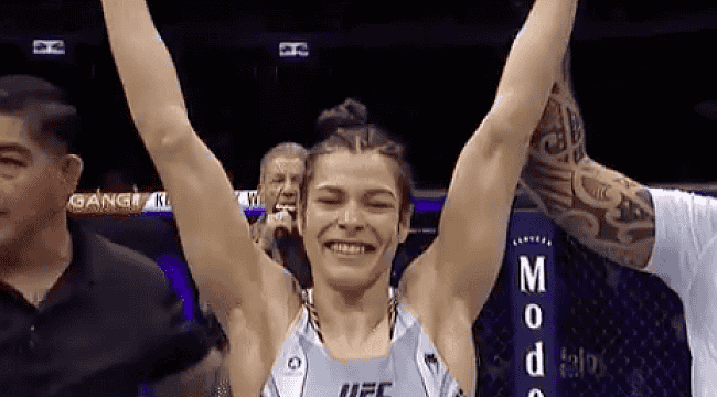 UFC 265: Em sua estreia no Ultimate, Melissa Gatto vence após lesão de adversária