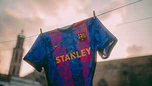 Barcelona lança nova camisa para a Champions e apresenta o seu novo atacante 