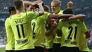 Borussia Dortmund vence Besiktas com gols de Haaland e Bellingham