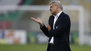 Diretor garante Crespo no cargo; técnico diz que objetivo é classificar São Paulo para Libertadores