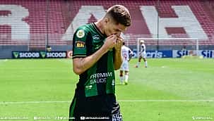 Flamengo leva empate do América-MG aos 49 minutos do 2º tempo