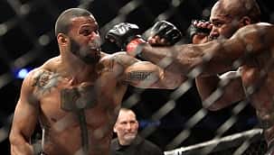 LUTA COMPLETA: Assista ao nocaute de Thiago Marreta em Jimi Manuwa