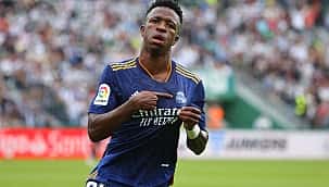 Com dois gols, Vini Jr garante a vitória do Real Madrid e web reage: "Viu o jogo, Tite?"