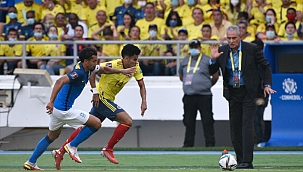 Neymar joga mal, Brasil apenas empata com a Colômbia e perde os 100% nas Eliminatórias 