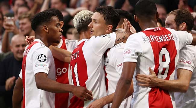 Ajax lidera a lista dos clubes que mais exportam jogadores no futebol europeu; confira