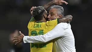 Tite deve abrir mão de jogadores que atuam no Brasil para Data Fifa de Novembro