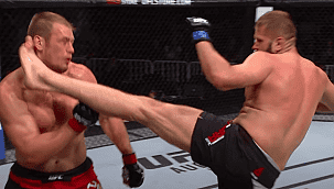 UFC 267: Os melhores nocautes e finalizações dos lutadores do card