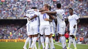 Vini Jr. e Rodrygo brilham, Real Madrid vence Barcelona e aumenta freguesia no El Clásico