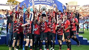 As imagens da final da Sul-Americana entre Athletico-PR e Bragantino