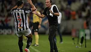 Cuca fala sobre título brasileiro: "Torcida esperou por tanto tempo, pode esperar um pouco mais"