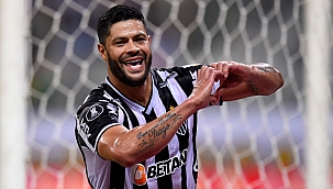 Hulk faz golaço, Atlético-MG empata com o Palmeiras e se aproxima do título brasileiro