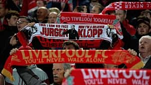 Os 10 melhores cantos de torcidas no futebol mundial