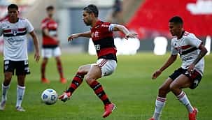 São Paulo x Flamengo: Confira as prováveis escalações e saiba onde assistir