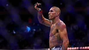 UFC 268: Lenda do kickboxing, Alex 'Poatan' estreia no Ultimate com nocaute espetacular