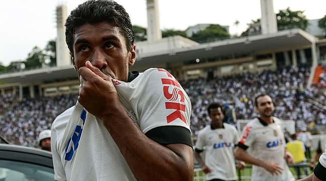 Paulinho: O 1º reforço do Corinthians para 2022?