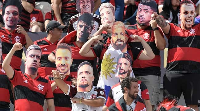 Top 10 clubes brasileiros com mais seguidores nas redes sociais 