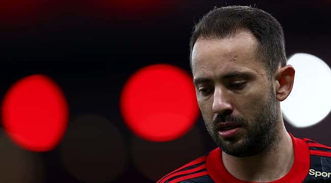 Top 10 jogadores que decepcionaram em 2021