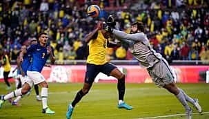 Brasil empata com Equador em jogo maluco nas Eliminatórias Sul-Americanas