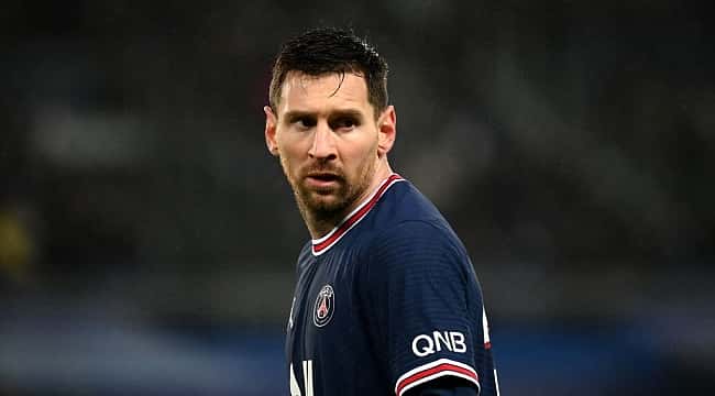 Os 10 melhores atacantes canhotos do FIFA 22