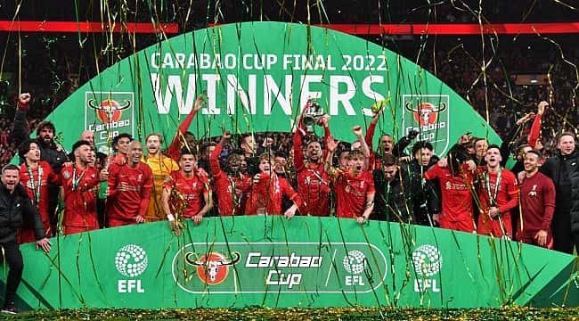 Copa da Liga Inglesa: Veja fotos do título do Liverpool 
